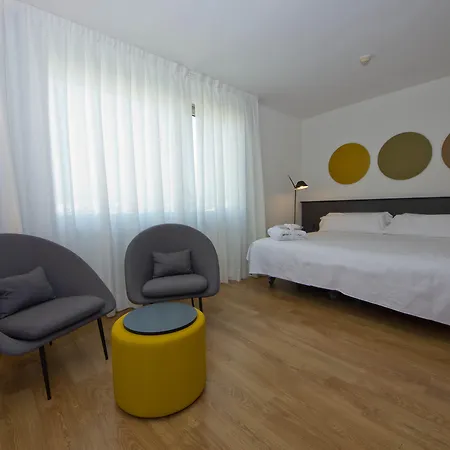 Atenea Valles Hotel 4*