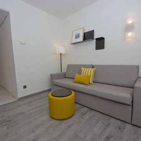 Ξενοδοχείο Atenea Valles 4*
