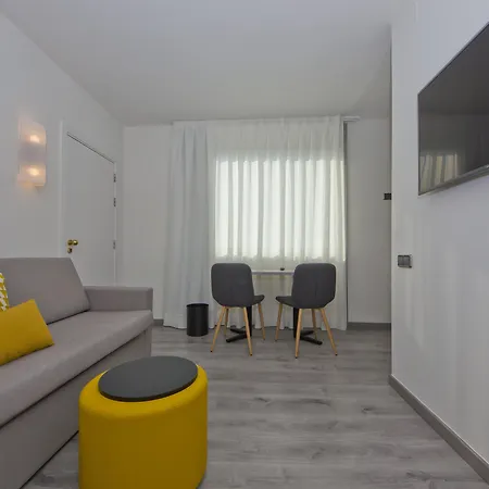 Hotel Atenea Valles